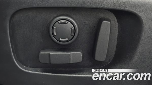Land Rover Discovery Sport 2020, фото 31