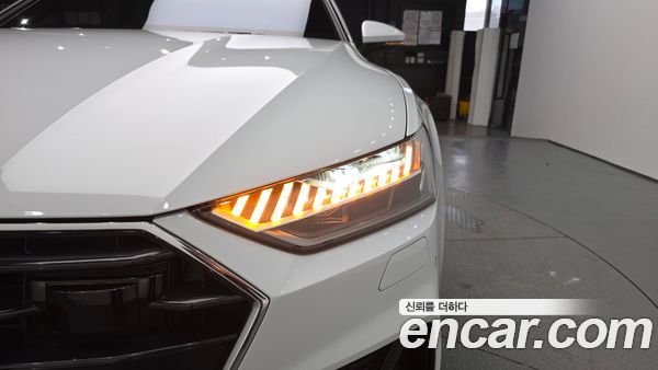 Audi A7 2021, фото 7