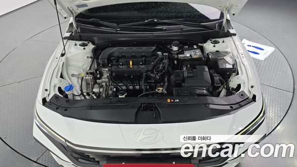Hyundai Elantra 2024, фото 6