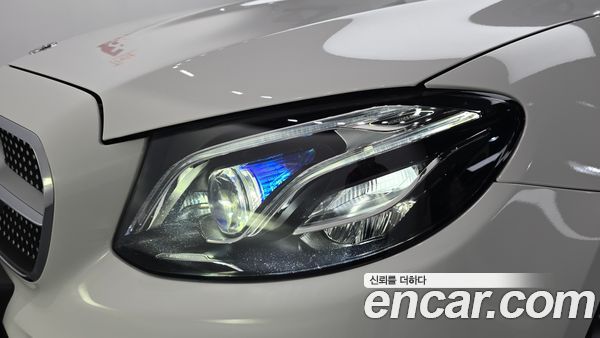Mercedes-Benz E-Class 2020, фото 8
