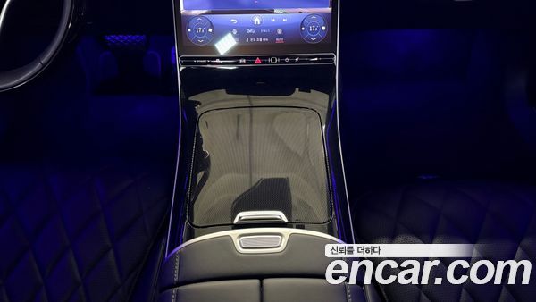 Mercedes-Benz S-Class 2023, фото 9