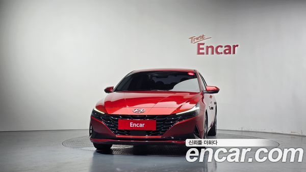 Hyundai Elantra 2021, фото 3