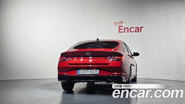 Hyundai Elantra 2021, фото 4