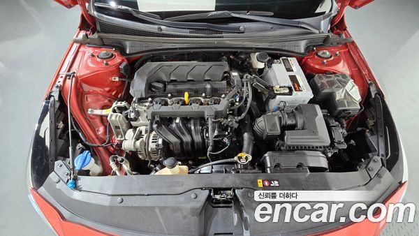 Hyundai Elantra 2021, фото 6