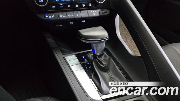 Hyundai Elantra 2021, фото 12