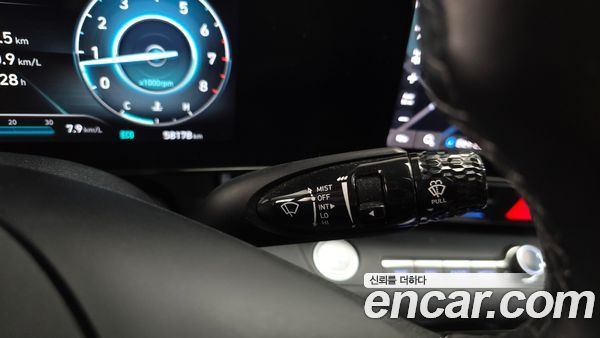 Hyundai Elantra 2021, фото 23