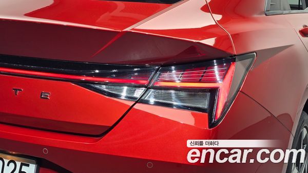 Hyundai Elantra 2021, фото 9