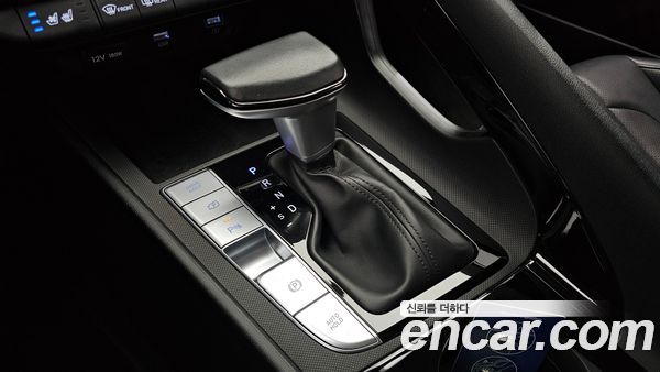 Hyundai Elantra 2022, фото 12
