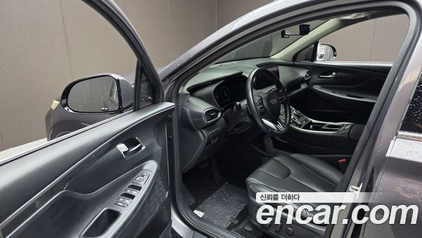 Hyundai Santa Fe 2023, фото 13
