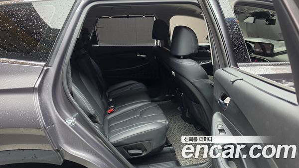 Hyundai Santa Fe 2023, фото 17