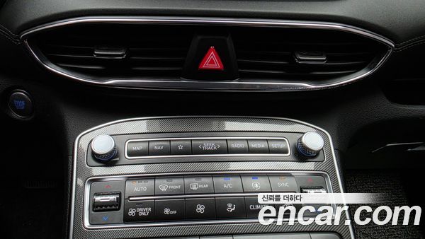 Hyundai Santa Fe 2023, фото 24