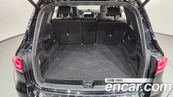 Mercedes-Benz EQB 2023, фото 20