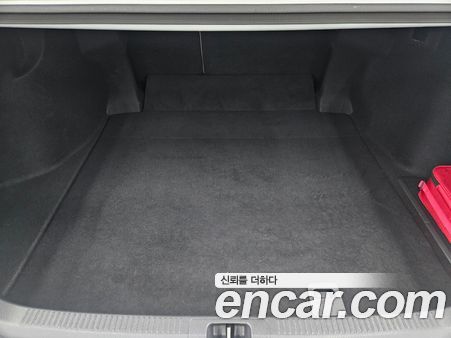 Toyota Camry 2025, фото 16