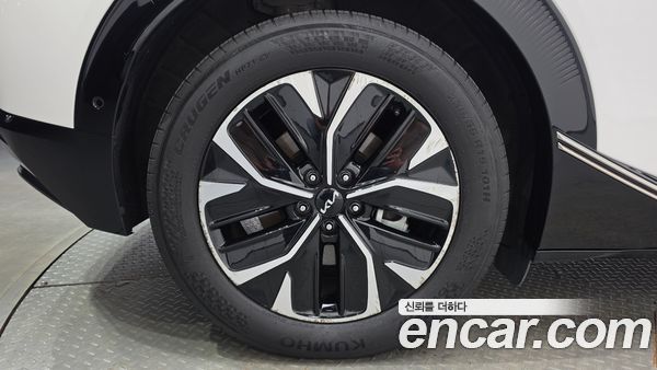 Kia EV6 2024, фото 4