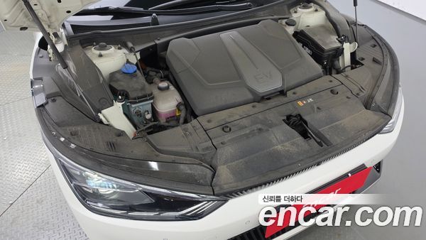 Kia EV6 2024, фото 5