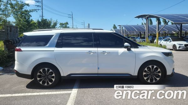 Kia Carnival 2023, фото 2