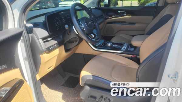 Kia Carnival 2023, фото 7