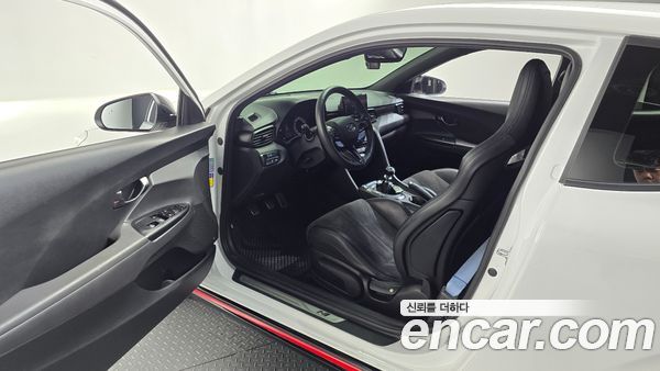 Hyundai Veloster 2022, фото 13