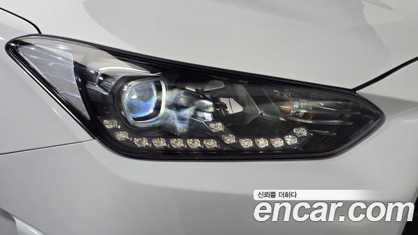 Hyundai Veloster 2022, фото 8