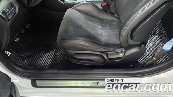 Hyundai Veloster 2022, фото 30