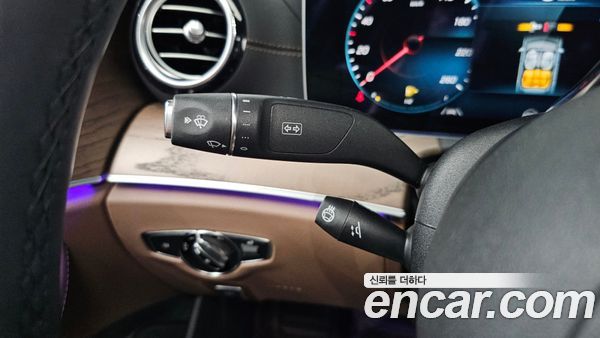 Mercedes-Benz E-Class 2023, фото 20
