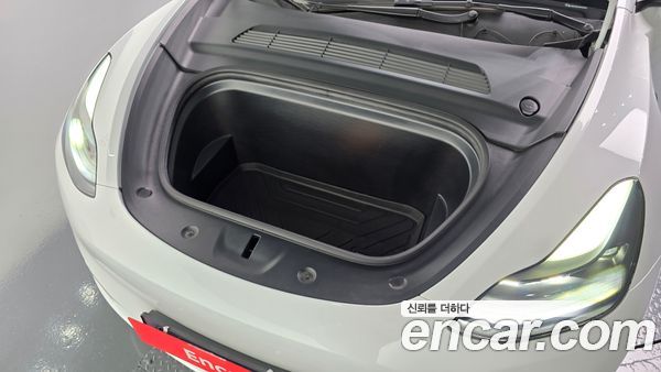 Tesla Model Y 2023, фото 5