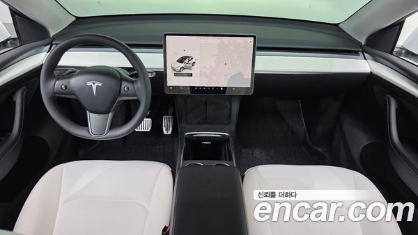 Tesla Model Y 2023, фото 9