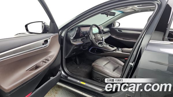 Hyundai Grandeur 2023, фото 10