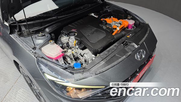 Hyundai Elantra 2023, фото 6