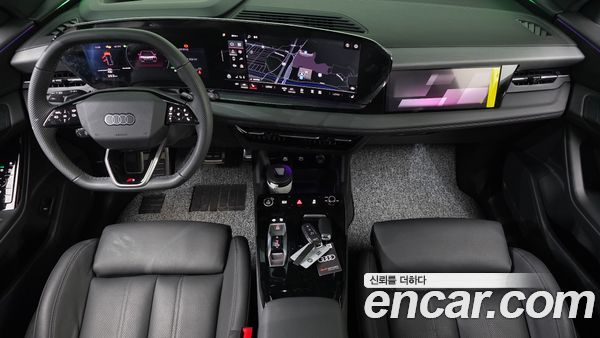 Audi Q6 e-tron 2025, фото 10