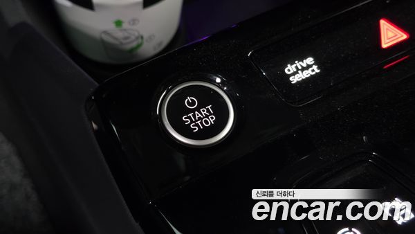 Audi Q6 e-tron 2025, фото 34