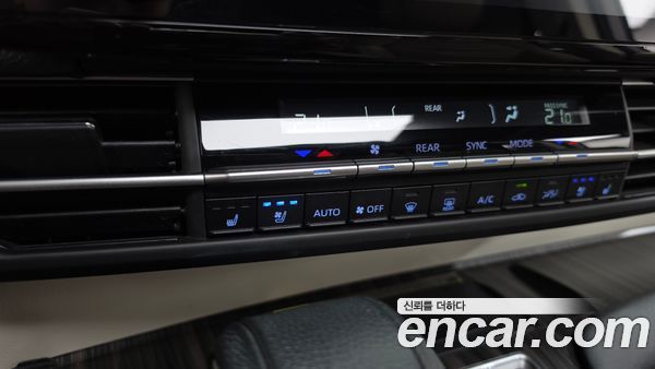 Toyota Sienna 2023, фото 31