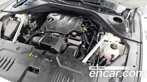 Genesis GV70 2025, фото 6