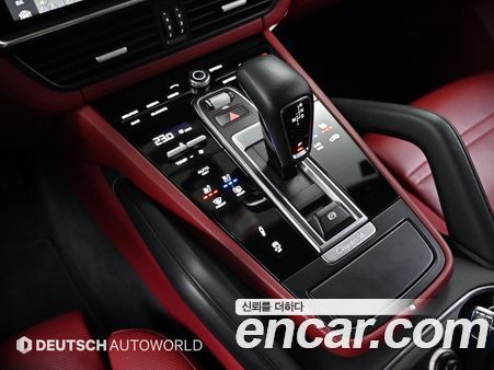 Porsche Cayenne 2020, фото 9