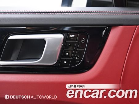 Porsche Cayenne 2020, фото 17