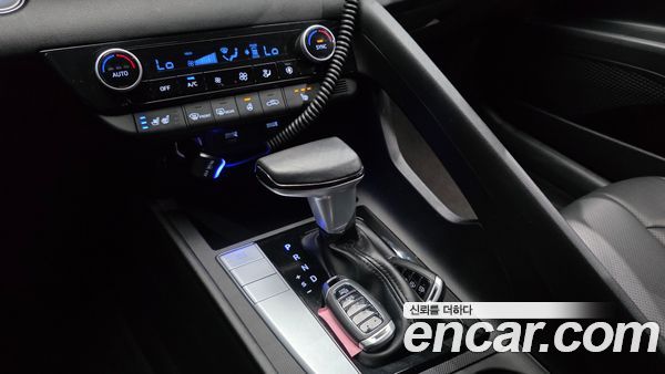 Hyundai Elantra 2021, фото 9