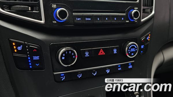 Hyundai Grand Starex 2020, фото 21