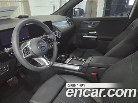 Mercedes-Benz EQA 2026, фото 9