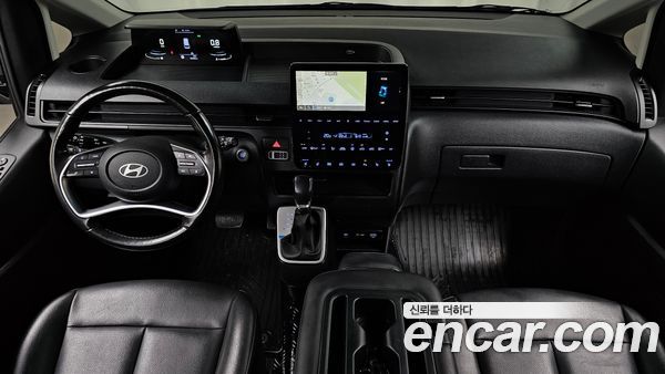 Hyundai Staria 2025, фото 9