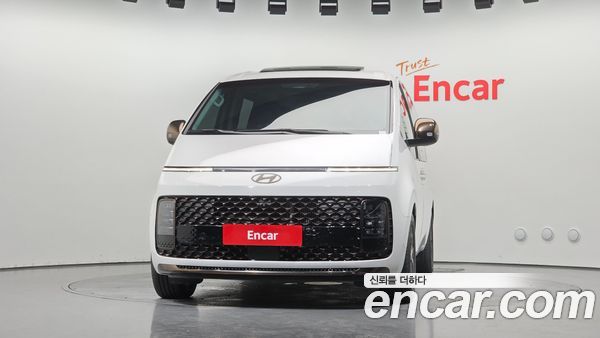 Hyundai Staria 2025, фото 3