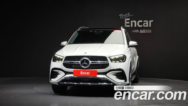 Mercedes-Benz GLE 2024, фото 2