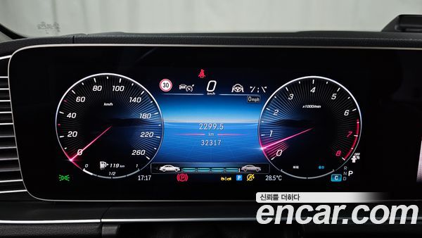 Mercedes-Benz GLE 2024, фото 10