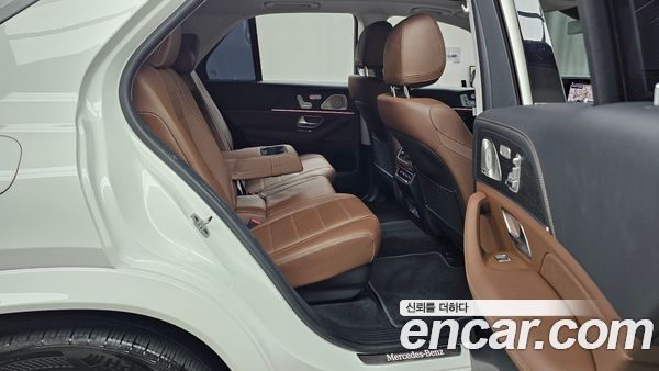 Mercedes-Benz GLE 2024, фото 16