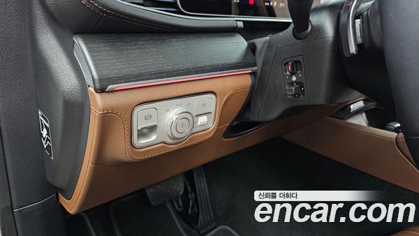 Mercedes-Benz GLE 2024, фото 23