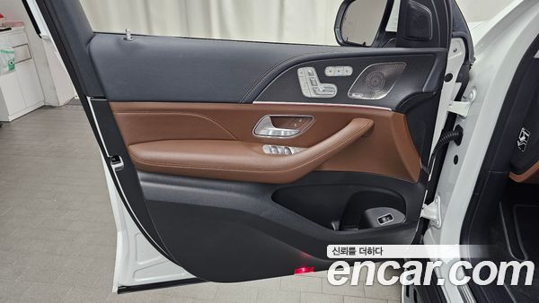 Mercedes-Benz GLE 2024, фото 13