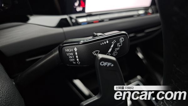 Volkswagen Golf 2024, фото 30