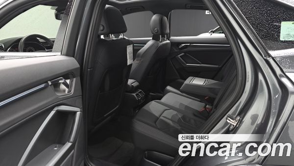 Audi Q3 2023, фото 17