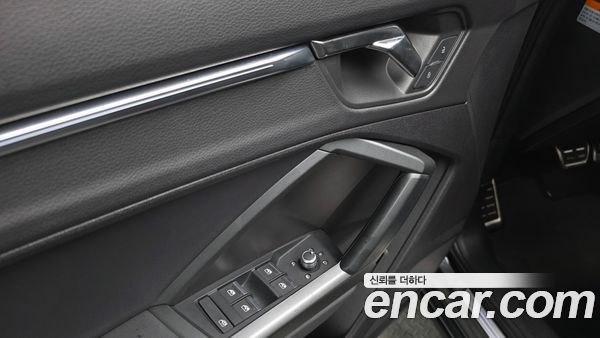 Audi Q3 2023, фото 29
