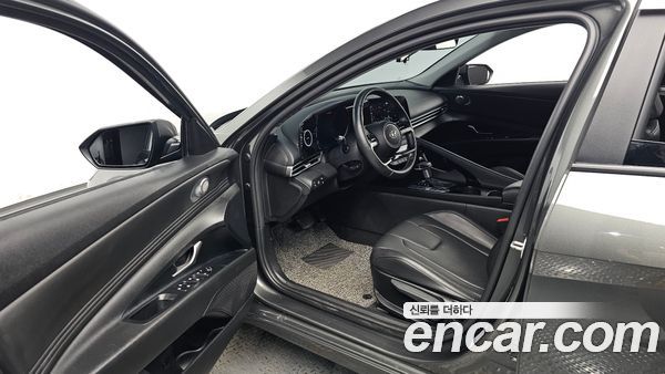 Hyundai Elantra 2021, фото 13