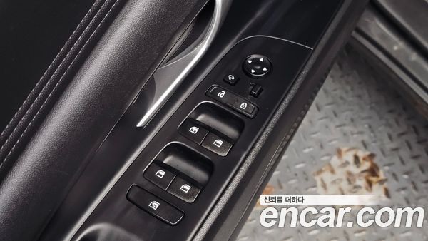 Hyundai Elantra 2021, фото 29